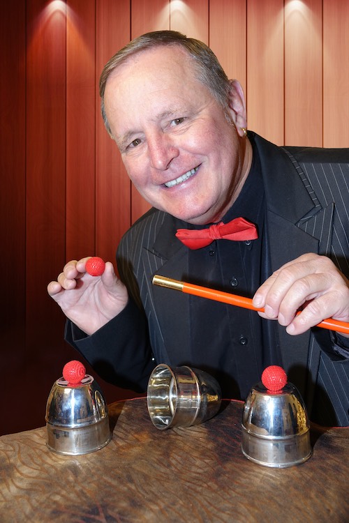 Alan Sloggett Magician Melbourne